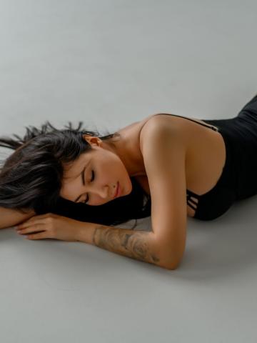 Алина Реал Красотка Брюнетка фото 4